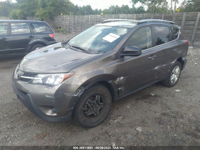 2015 TOYOTA RAV4 LE - JTMBFREV9FD109154
