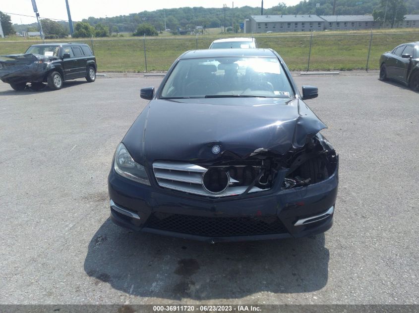 2013 MERCEDES-BENZ C-CLASS C 300 - WDDGF8AB7DR288716