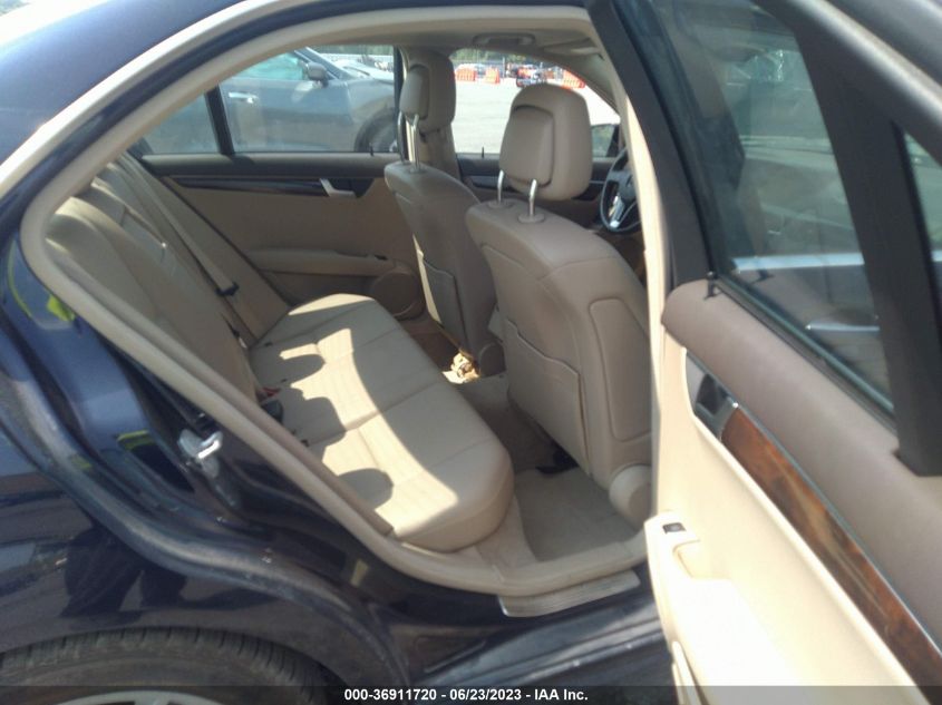 2013 MERCEDES-BENZ C-CLASS C 300 - WDDGF8AB7DR288716