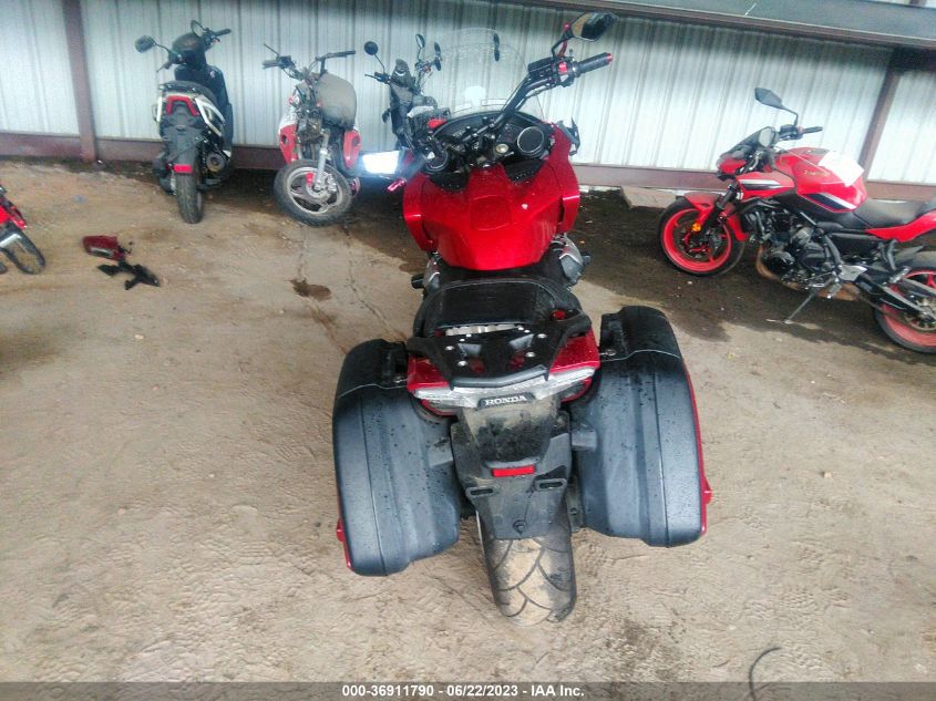 2014 HONDA CTX1300 JH2SC7417EK001001