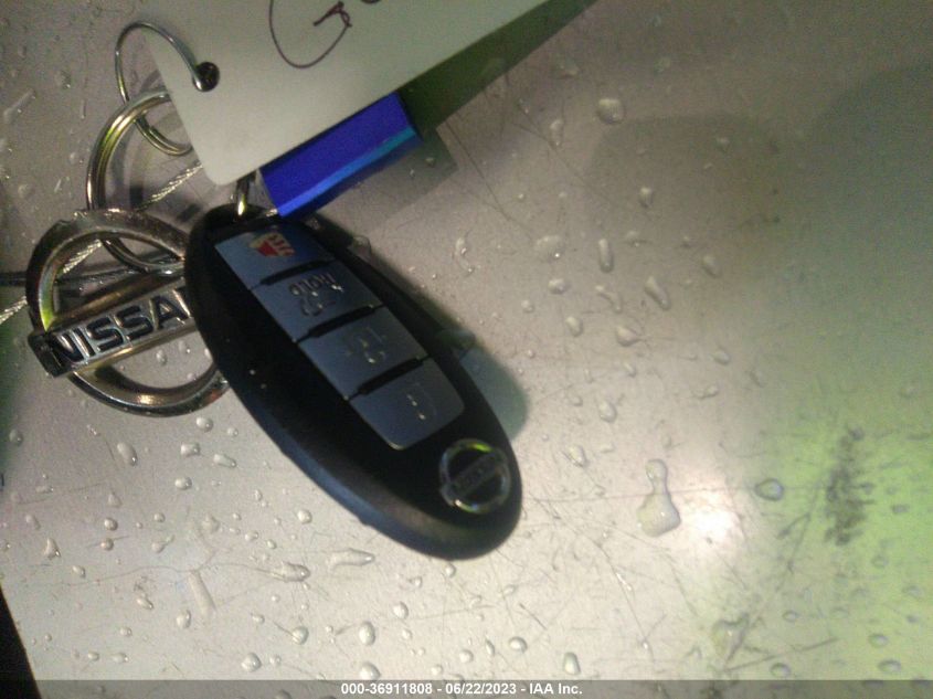 2016 NISSAN ROGUE SL - KNMAT2MT9GP689761