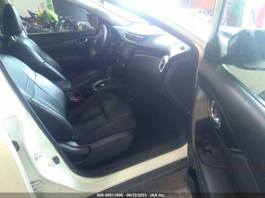 2016 NISSAN ROGUE SL - KNMAT2MT9GP689761