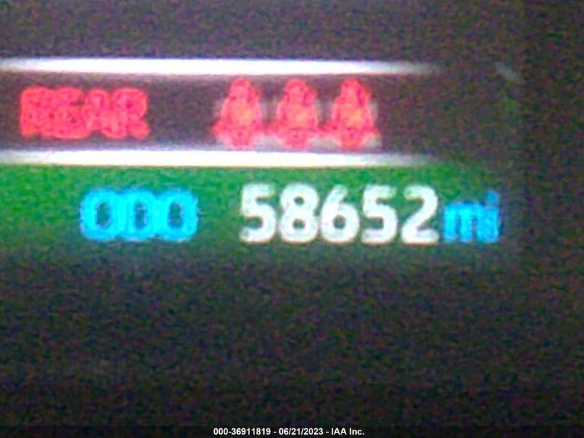 VIN 2T3W1RFV1MW117389 2021 TOYOTA RAV4 XLE