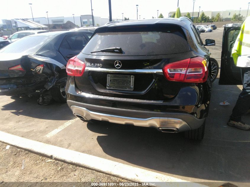 2018 MERCEDES-BENZ GLA GLA 250 - WDCTG4EB1JJ453690
