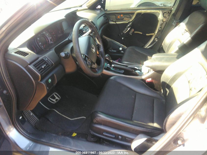2017 HONDA ACCORD SEDAN SPORT - 1HGCR2F59HA143327