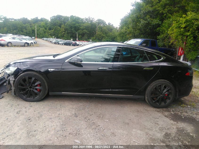 2013 TESLA MODEL S PERFORMANCE - 5YJSA1DPXDFP28273