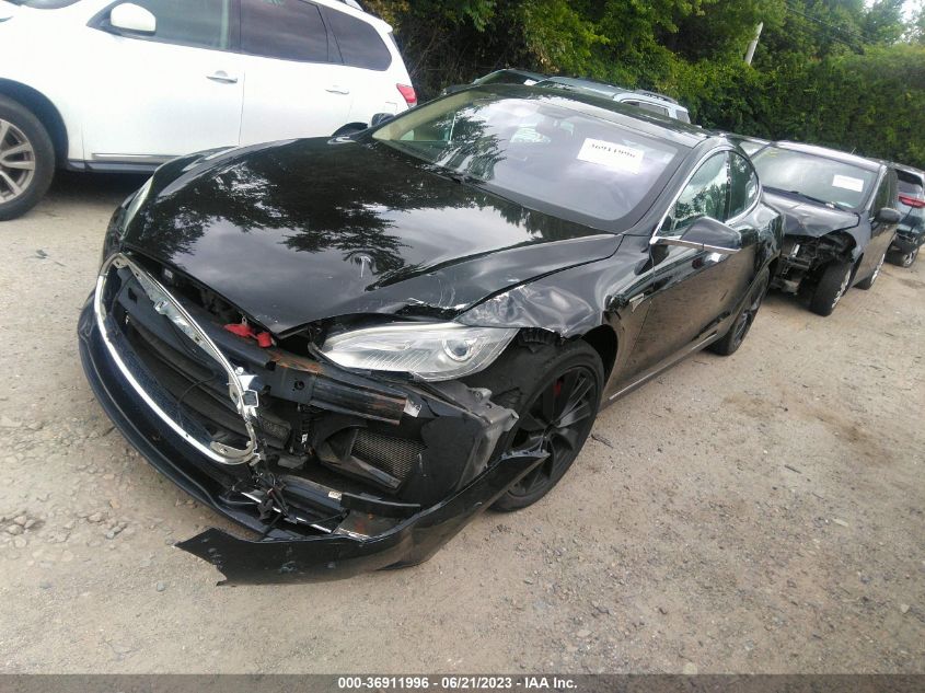 2013 TESLA MODEL S PERFORMANCE - 5YJSA1DPXDFP28273