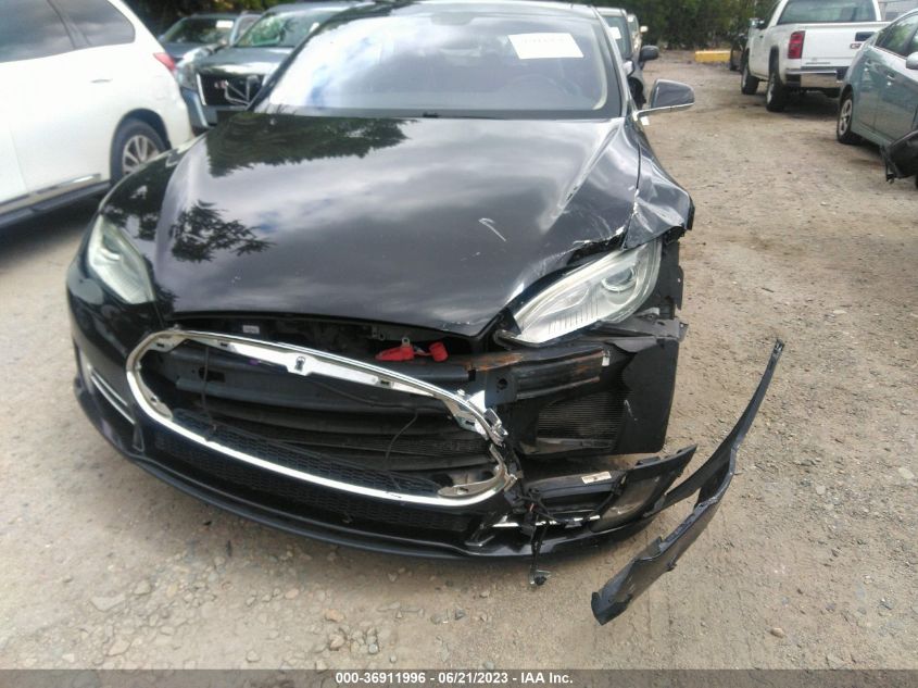 2013 TESLA MODEL S PERFORMANCE - 5YJSA1DPXDFP28273