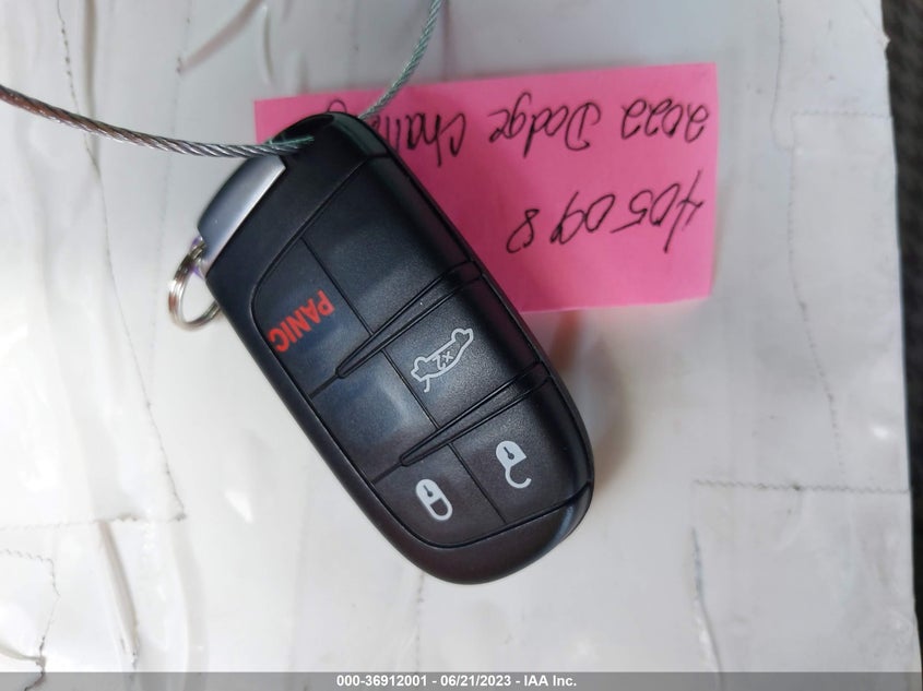 VIN 2C3CDZAG4NH211792 2022 DODGE CHALLENGER SXT