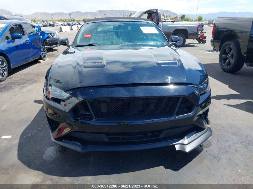 VIN 1FATP8UH8J5156840 2018 FORD MUSTANG no.12