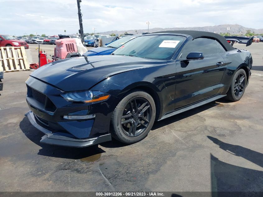 VIN 1FATP8UH8J5156840 2018 FORD MUSTANG no.2