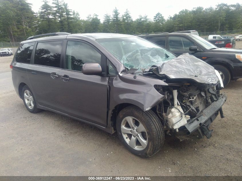 2014 TOYOTA SIENNA LE - 5TDKK3DCXES503094