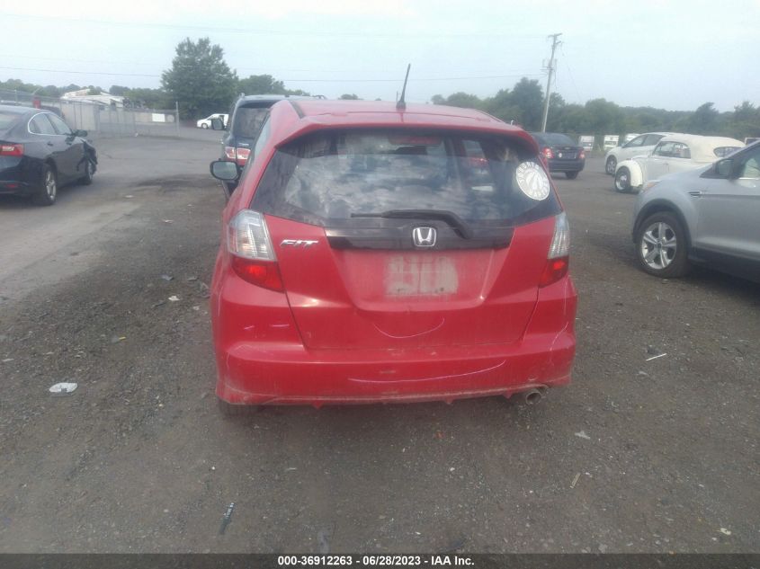 2013 HONDA FIT SPORT - JHMGE8G56DC037802