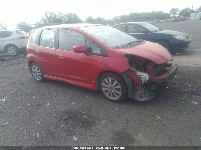 2013 HONDA FIT SPORT - JHMGE8G56DC037802