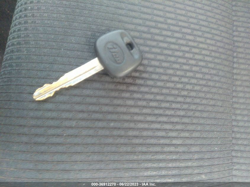 2017 TOYOTA CAMRY XLE/SE/LE/XSE - 4T1BF1FK6HU411652