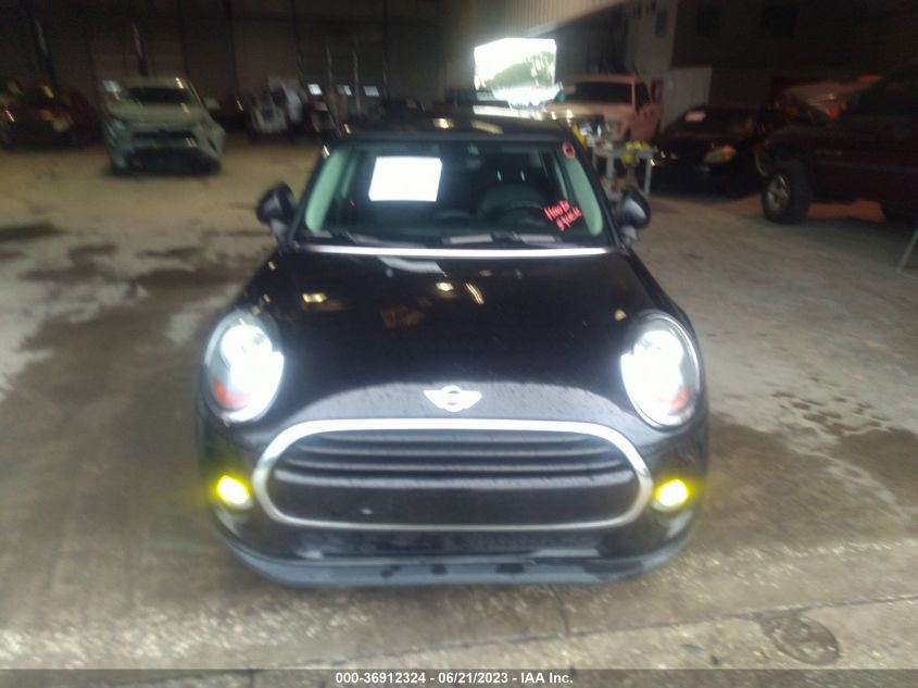 2016 MINI COOPER HARDTOP 4 DOOR - WMWXU1C5XG2D11319