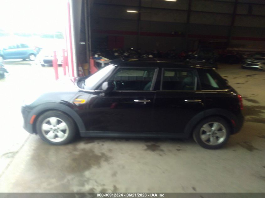 2016 MINI COOPER HARDTOP 4 DOOR - WMWXU1C5XG2D11319