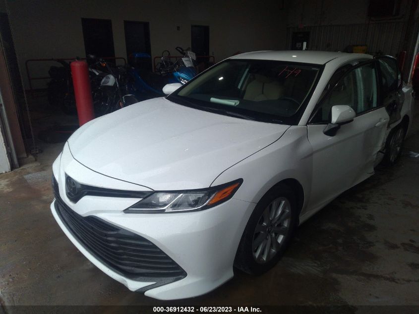 2020 TOYOTA CAMRY LE - 4T1C11AKXLU877748