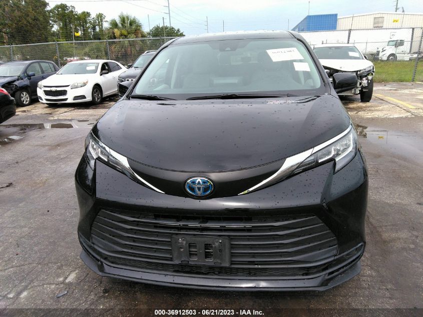 2021 TOYOTA SIENNA LE - 5TDKRKEC5MS044706