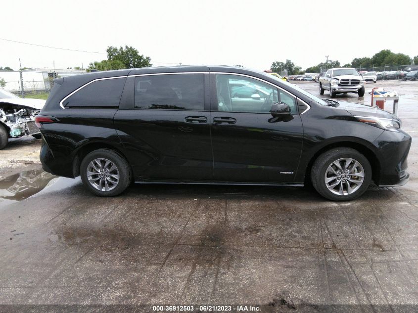 2021 TOYOTA SIENNA LE - 5TDKRKEC5MS044706