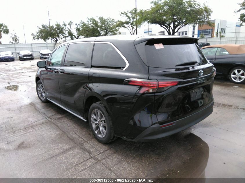 2021 TOYOTA SIENNA LE - 5TDKRKEC5MS044706