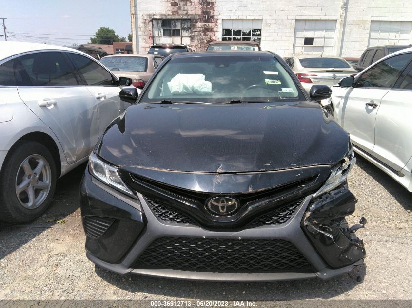 2018 TOYOTA CAMRY LE/SE/XLE/L - 4T1B11HK7JU594982