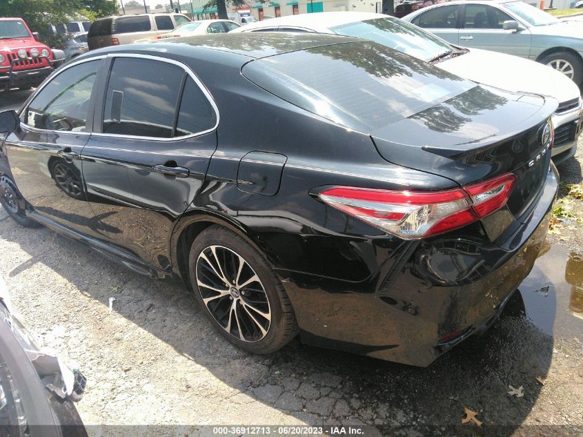 2018 TOYOTA CAMRY LE/SE/XLE/L - 4T1B11HK7JU594982