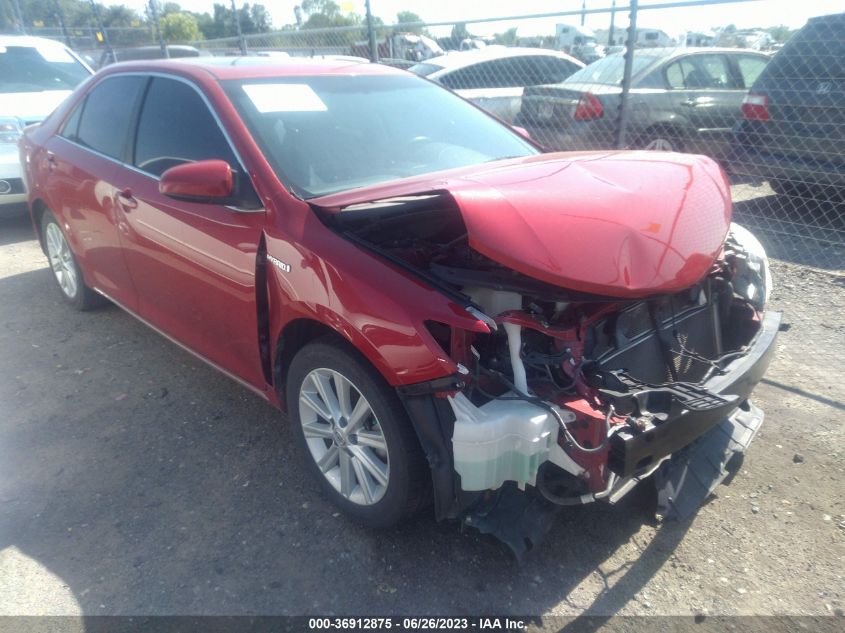 2013 TOYOTA CAMRY HYBRID LE/XLE - 4T1BD1FK4DU090226
