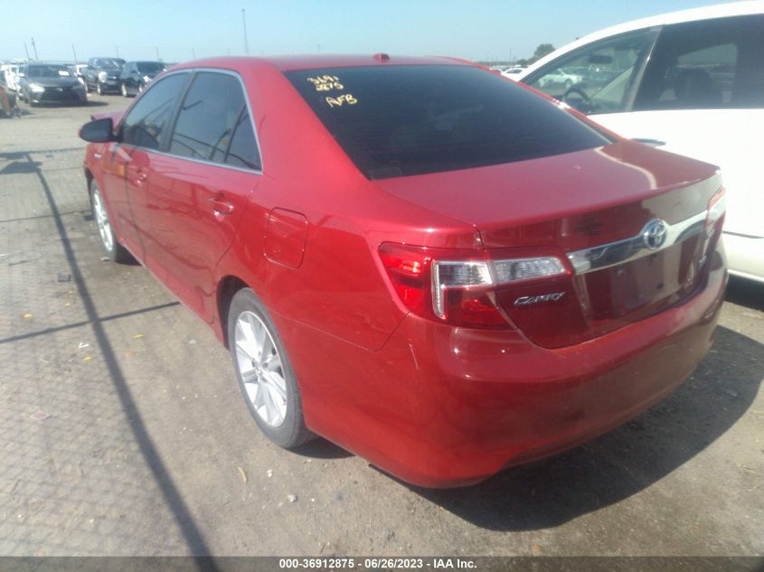 2013 TOYOTA CAMRY HYBRID LE/XLE - 4T1BD1FK4DU090226