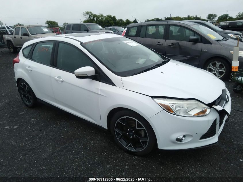 2014 FORD FOCUS SE - 1FADP3K21EL192117