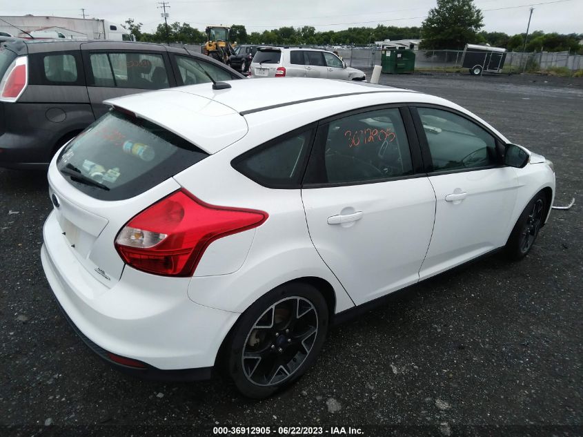 2014 FORD FOCUS SE - 1FADP3K21EL192117