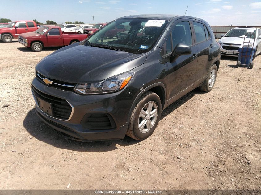 3GNCJKSB0LL166005 Chevrolet Trax LS 2