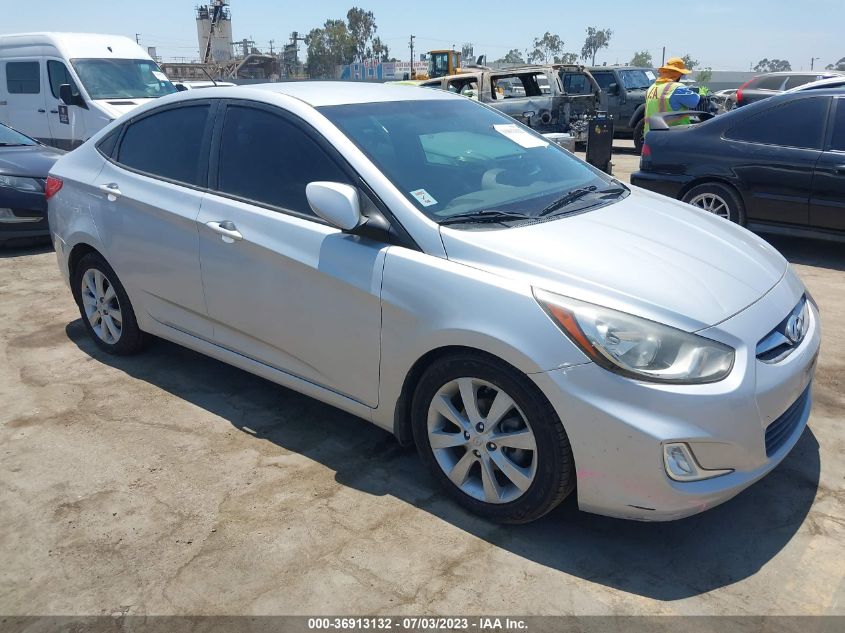 2013 HYUNDAI ACCENT GLS/SE - KMHCU4AE9DU444331