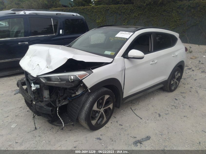 2018 HYUNDAI TUCSON VALUE - KM8J3CA21JU669607