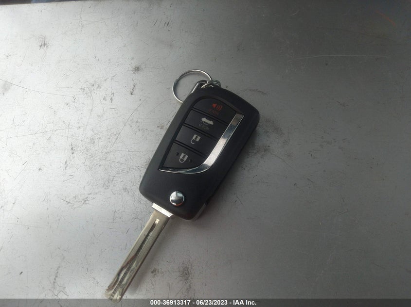 VIN 5YFEPMAE6NP385306 2022 TOYOTA COROLLA LE