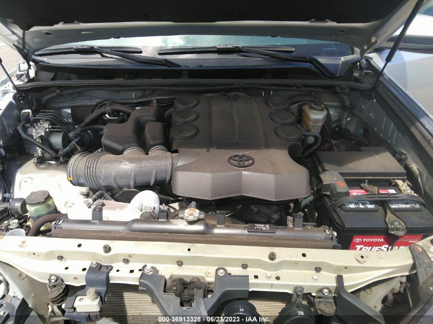 2018 TOYOTA 4RUNNER SR5/SR5 PREMIUM/LIMITED - JTEZU5JR5J5173437