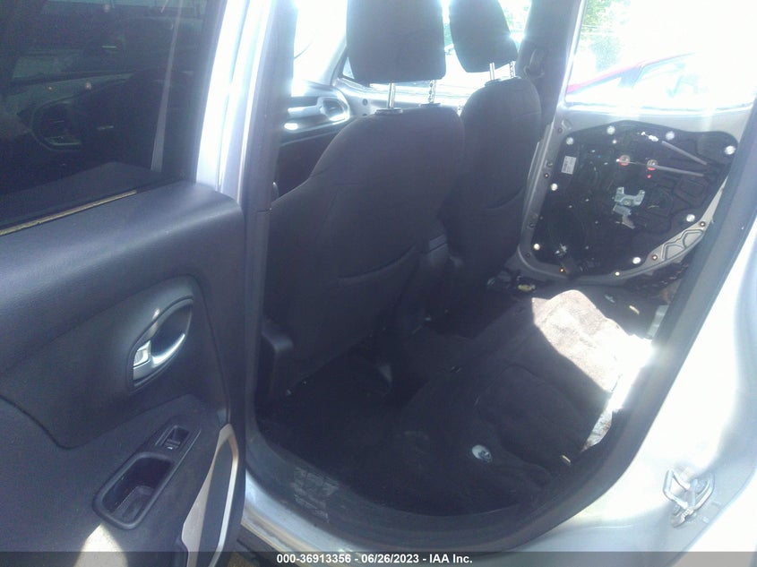 VIN ZACCJBBB7HPF99375 2017 JEEP RENEGADE LATITUDE