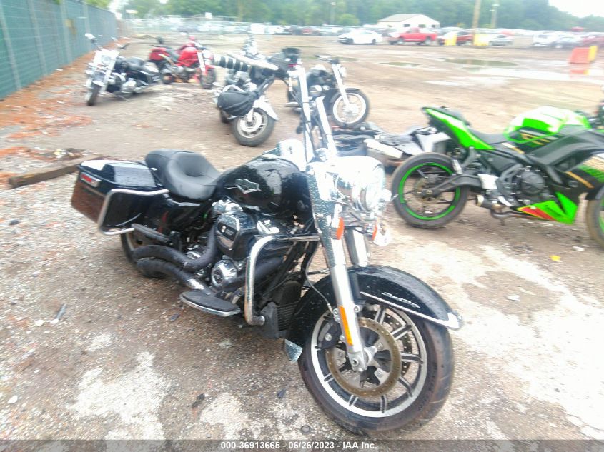 2019 HARLEY-DAVIDSON FLHR - 1HD1FBC16KB656230