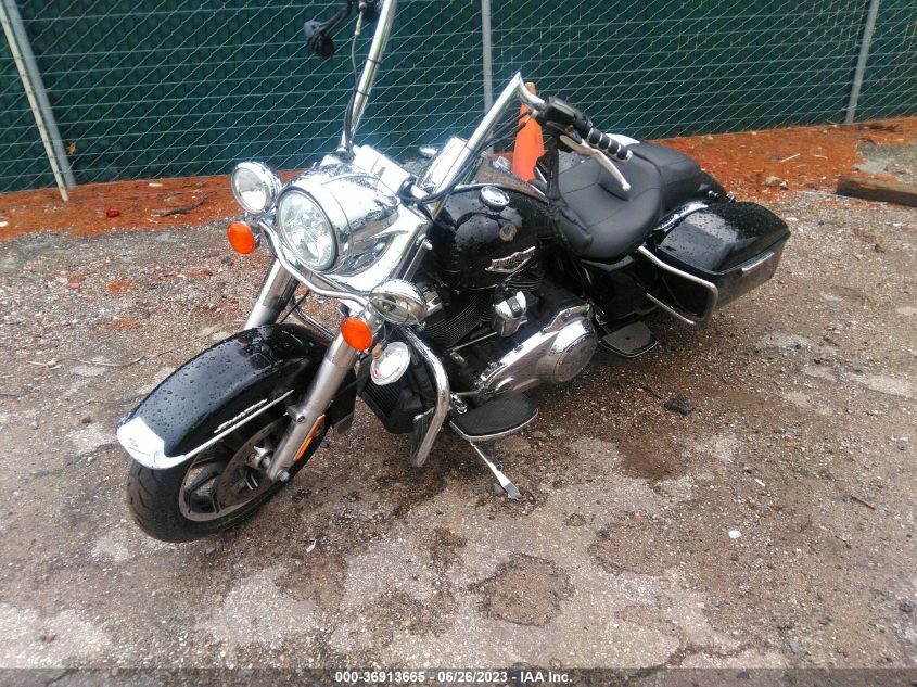 2019 HARLEY-DAVIDSON FLHR - 1HD1FBC16KB656230