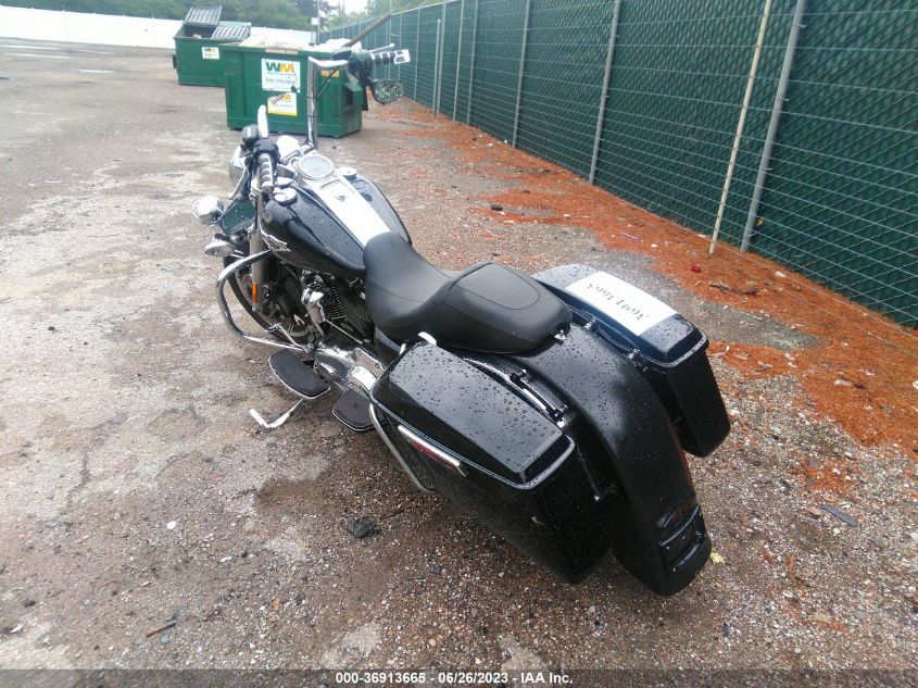 2019 HARLEY-DAVIDSON FLHR - 1HD1FBC16KB656230
