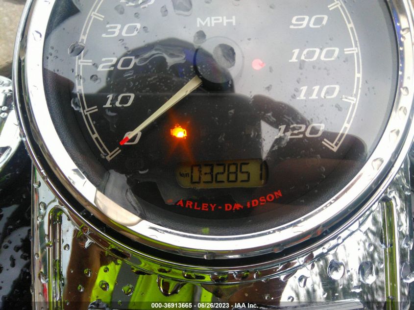 2019 HARLEY-DAVIDSON FLHR - 1HD1FBC16KB656230
