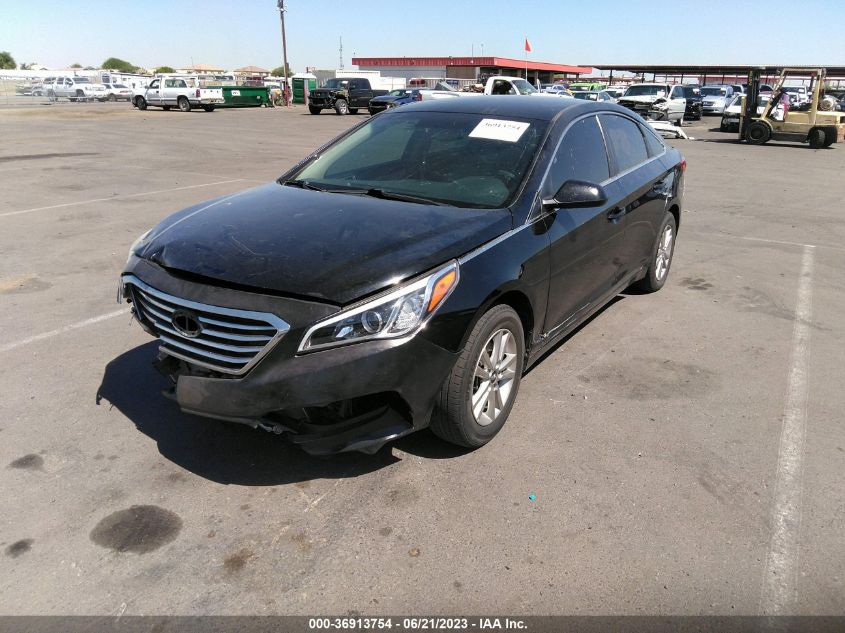 2017 HYUNDAI SONATA SE - 5NPE24AF0HH582576