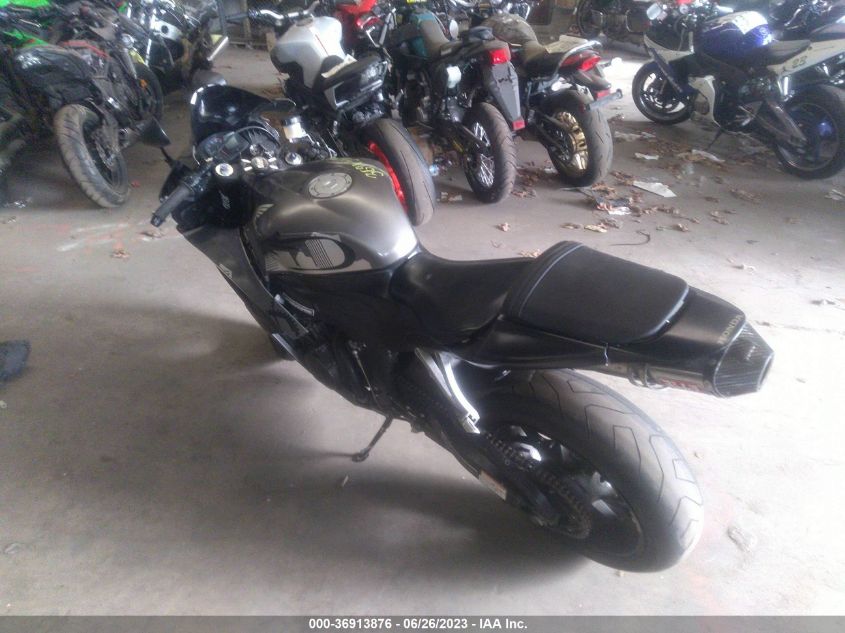 2008 HONDA CBR600 RR - JH2PC40488M102495