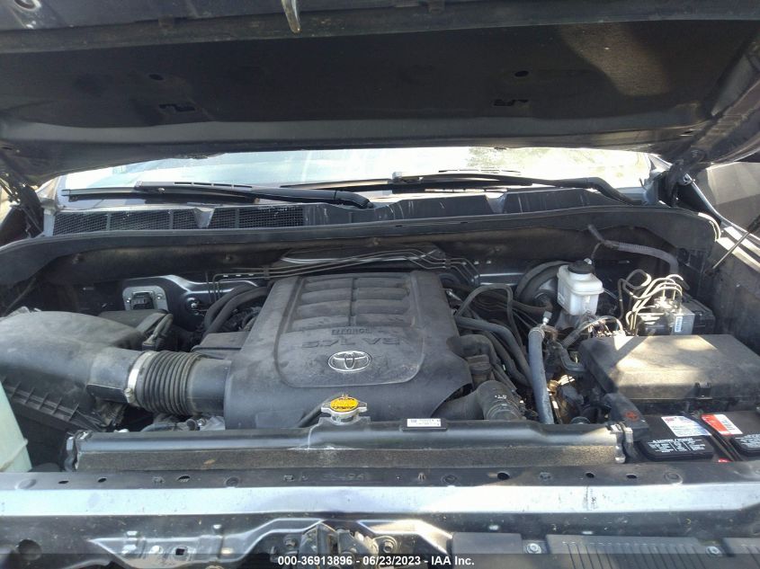 2017 TOYOTA TUNDRA 4WD SR5/TRD PRO - 5TFDW5F10HX604745