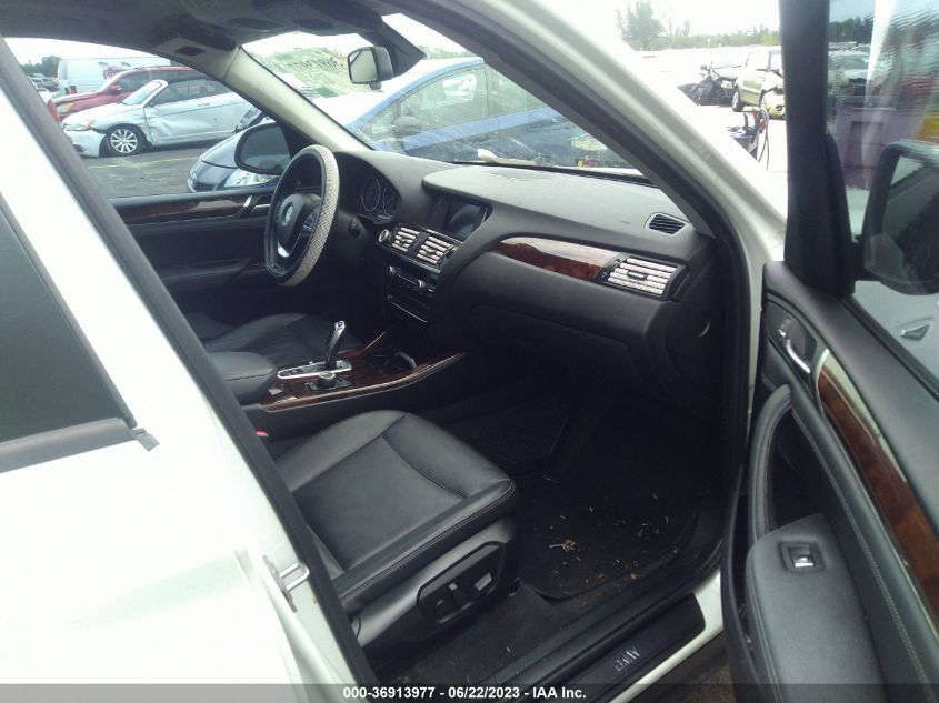 2016 BMW X3 SDRIVE28I - 5UXWZ7C56G0T42531