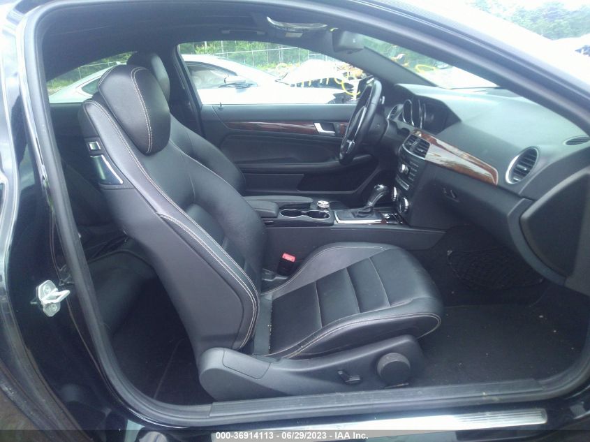 2014 MERCEDES-BENZ C-CLASS C 350 - WDDGJ8JB2EG172559