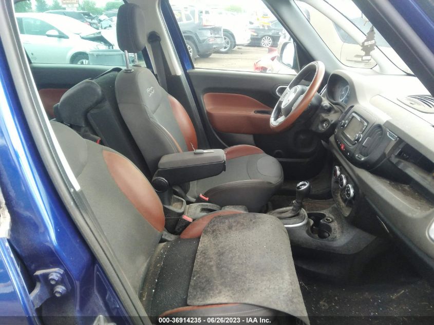 2015 FIAT 500L TREKKING - ZFBCFADH2FZ030996