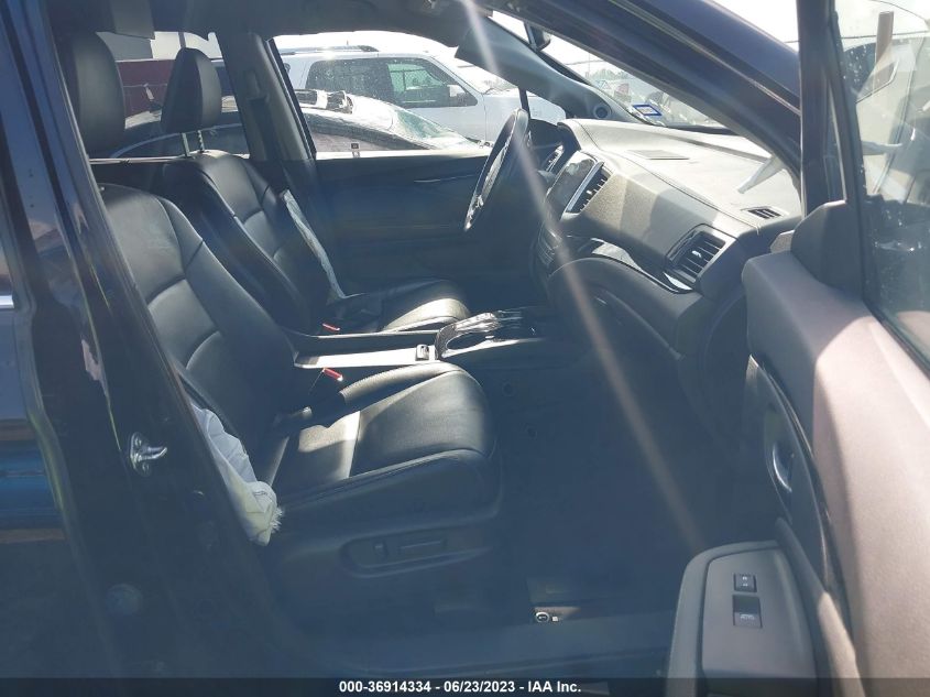 2017 HONDA PILOT TOURING - 5FNYF5H91HB002015