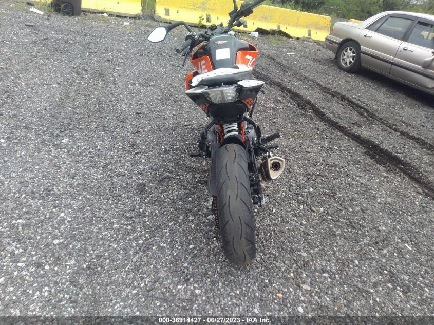 2020 KTM 390 DUKE MD2JPJ400LC277728