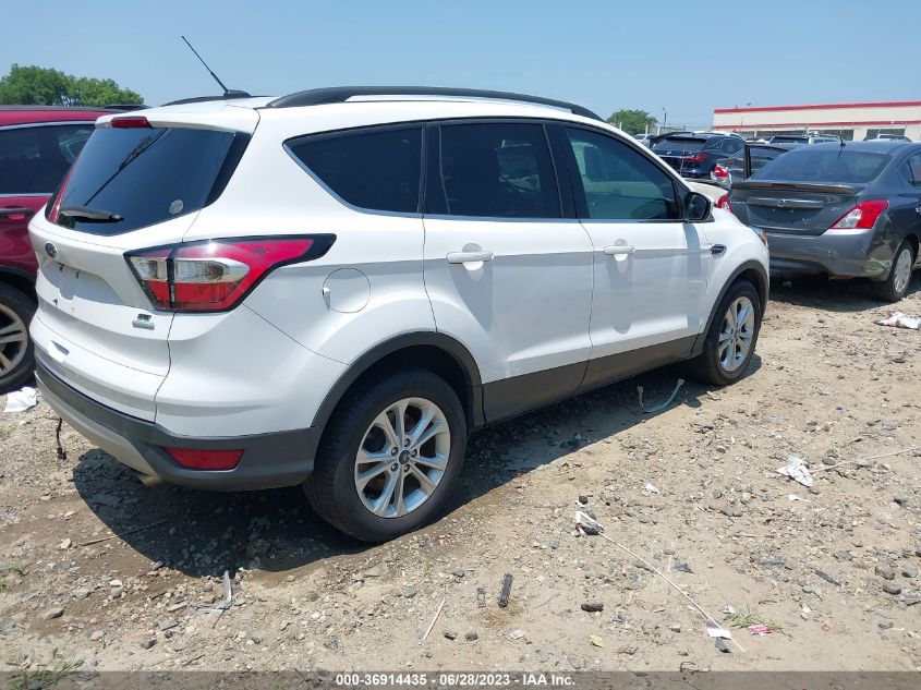 2017 FORD ESCAPE SE - 1FMCU0G94HUB90648